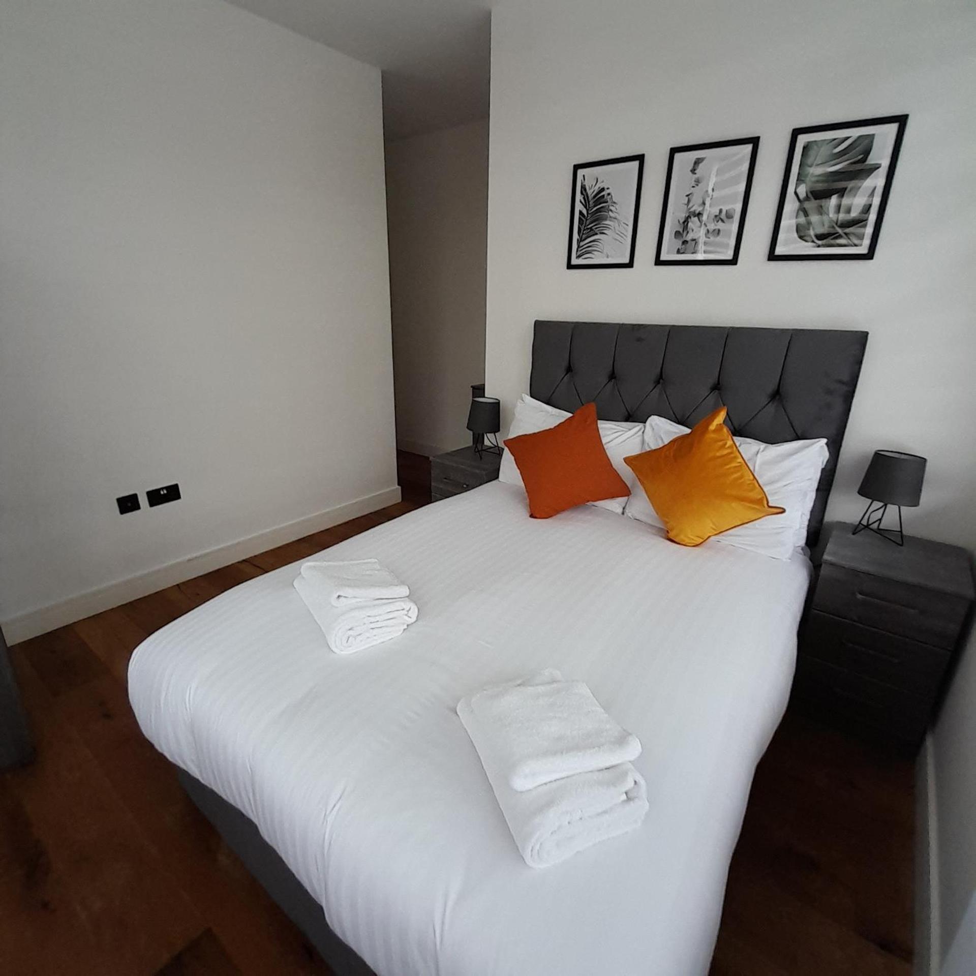Вілла Deluxe Chic 1 2 Bed Apts Near Heathrow Legoland Windsor Слау Екстер'єр фото