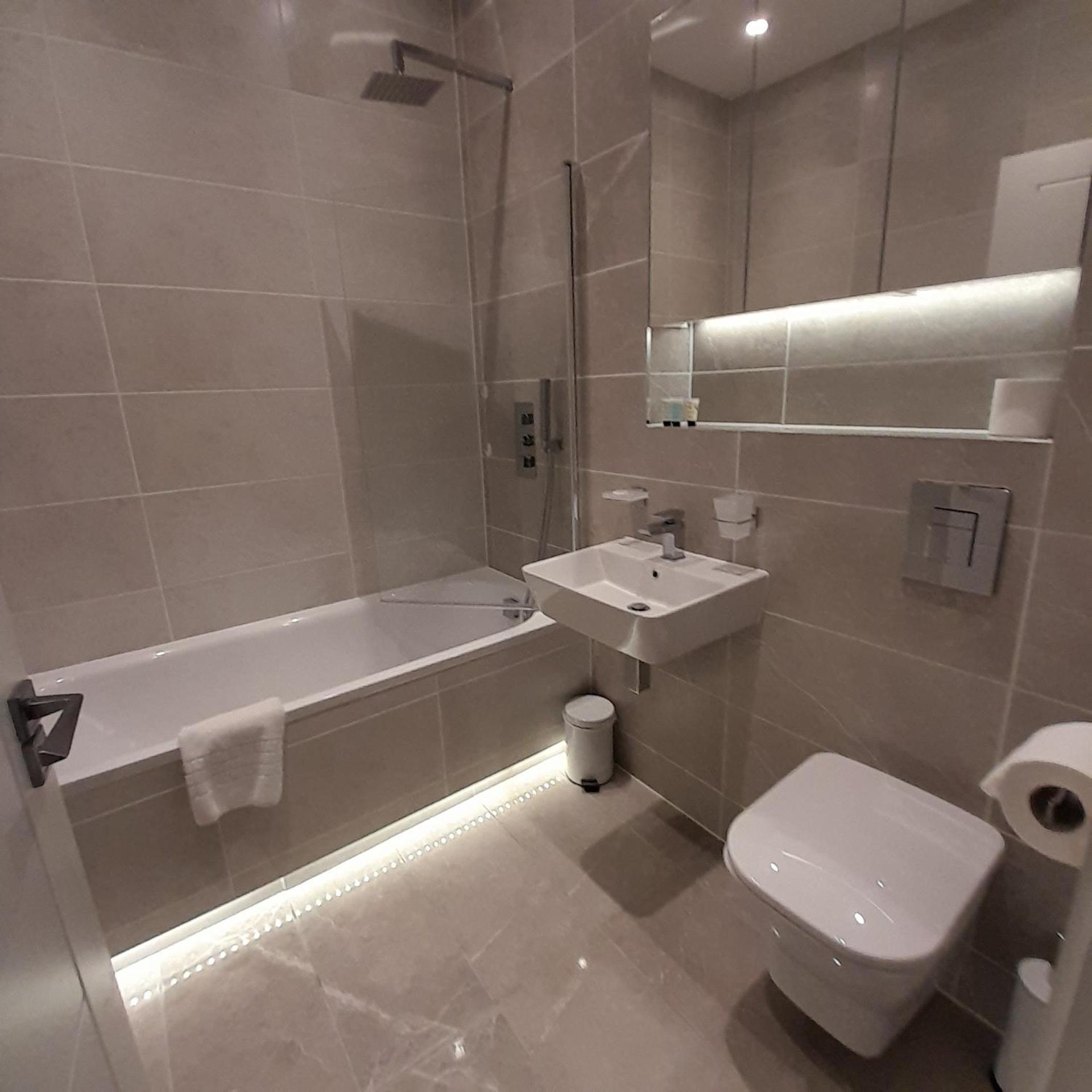 Вілла Deluxe Chic 1 2 Bed Apts Near Heathrow Legoland Windsor Слау Екстер'єр фото